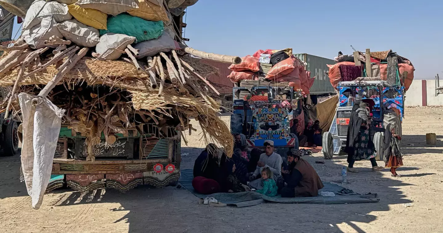 Afghanistan-Pakistan border closure continues after deadly clashes