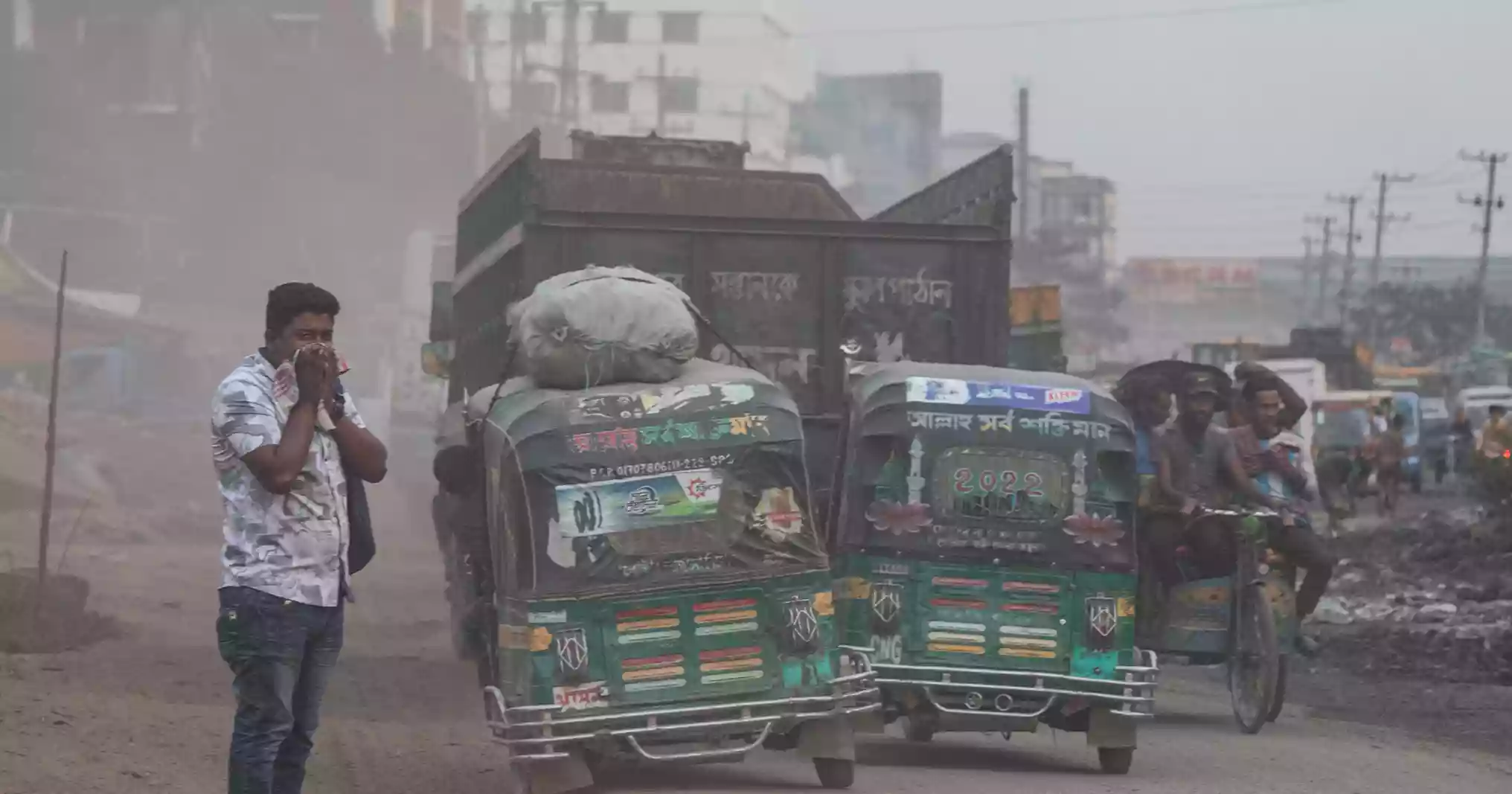 Dhaka's air quality remains 'unhealthy'