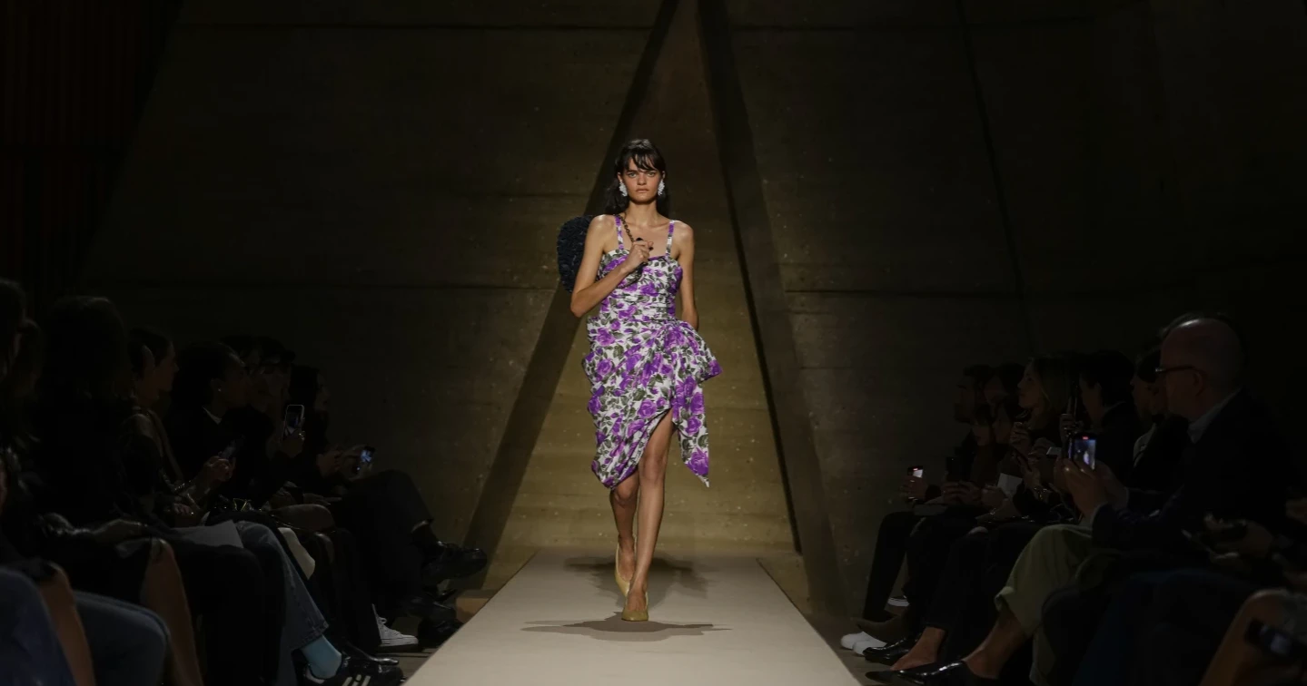 Chloé blooms in Paris with vintage-inspired floral elegance