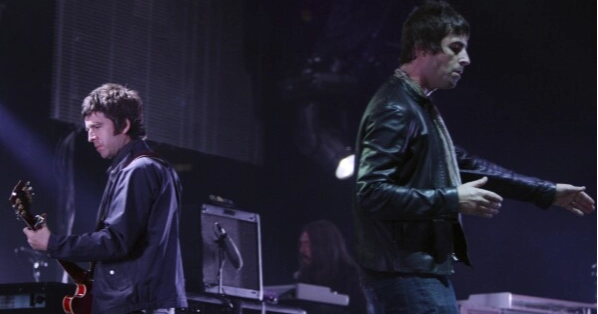 Oasis reunites for tour and ends a 15-year hiatus during Gallagher brothers’ feud