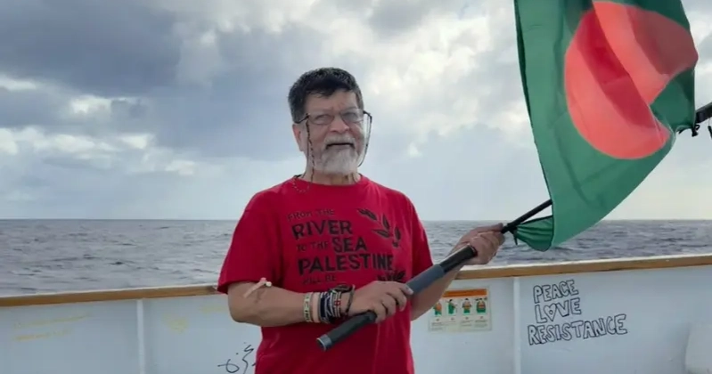 Arundhati Roy among family, friends demanding release of Shahidul Alam, others