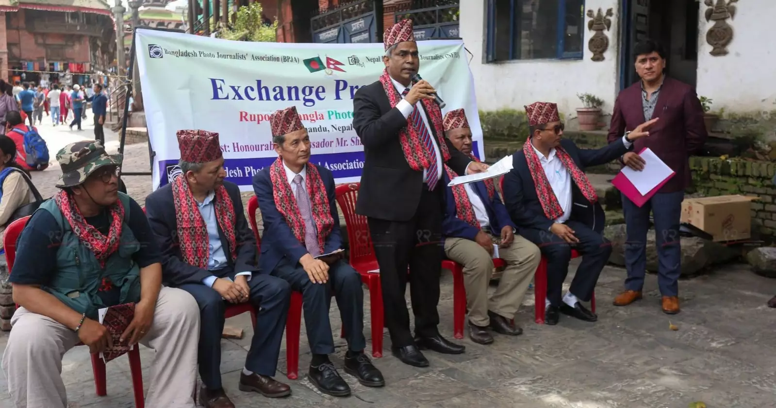Envoy proposes Bangladesh-Nepal cultural, creative exchange prog