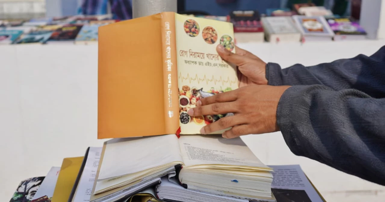 Rescheduled Boi Mela fails to take off; sales down 80%, say publishers