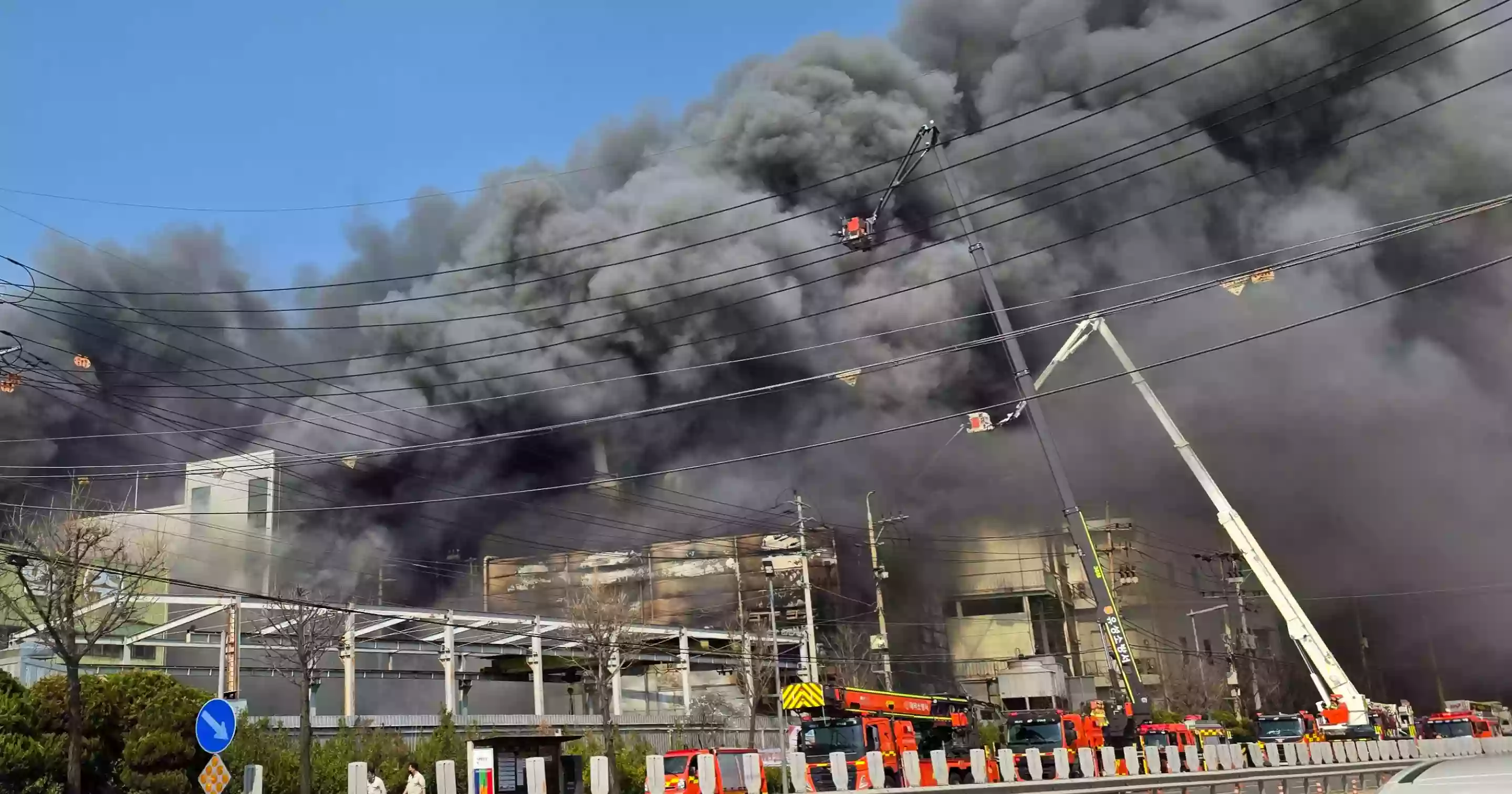 Fire at South Korean auto parts factory injures at least 55