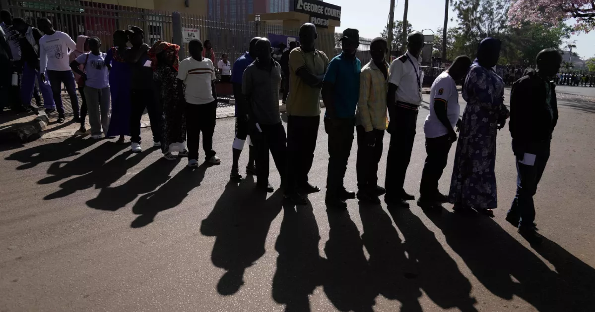 Delays plague voting in Uganda's presidential election