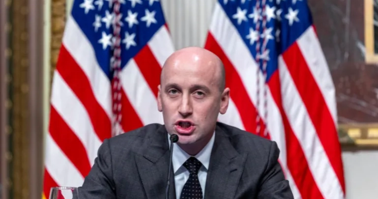 Trump official warns Iran of unprecedented military action over deal holdout