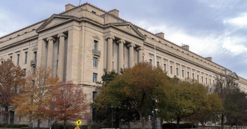 US charges Chinese hackers, government officials in broad cybercrime campaign