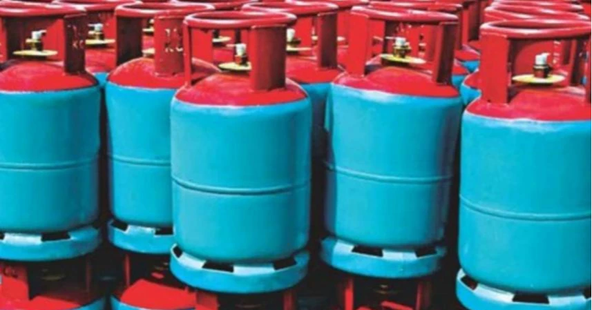 LPG price cut by Tk 1.03 per kg, 12kg cylinder now Tk 1,585