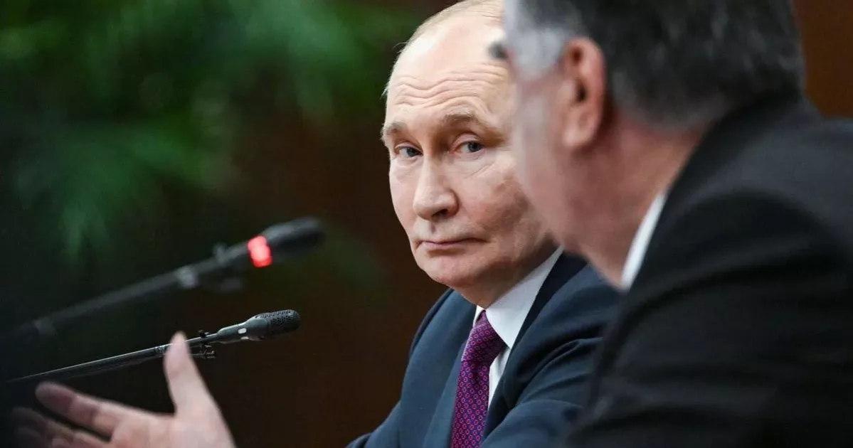 Putin admits Russian air defenses downed Azerbaijani plane, killing 38