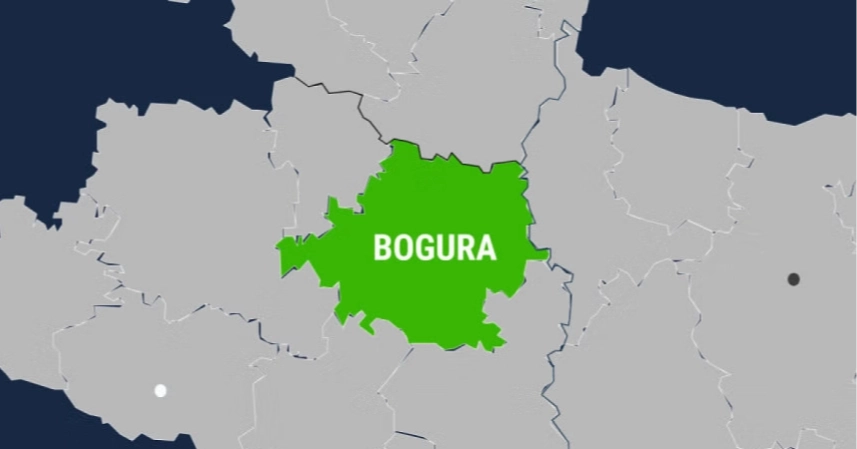 Moving bus catches fire in Bogura
