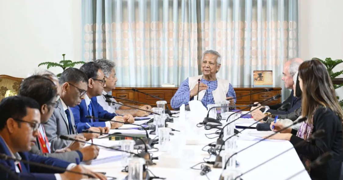 CA Dr Yunus asks labour ministry to reform labour law maintaining global standard