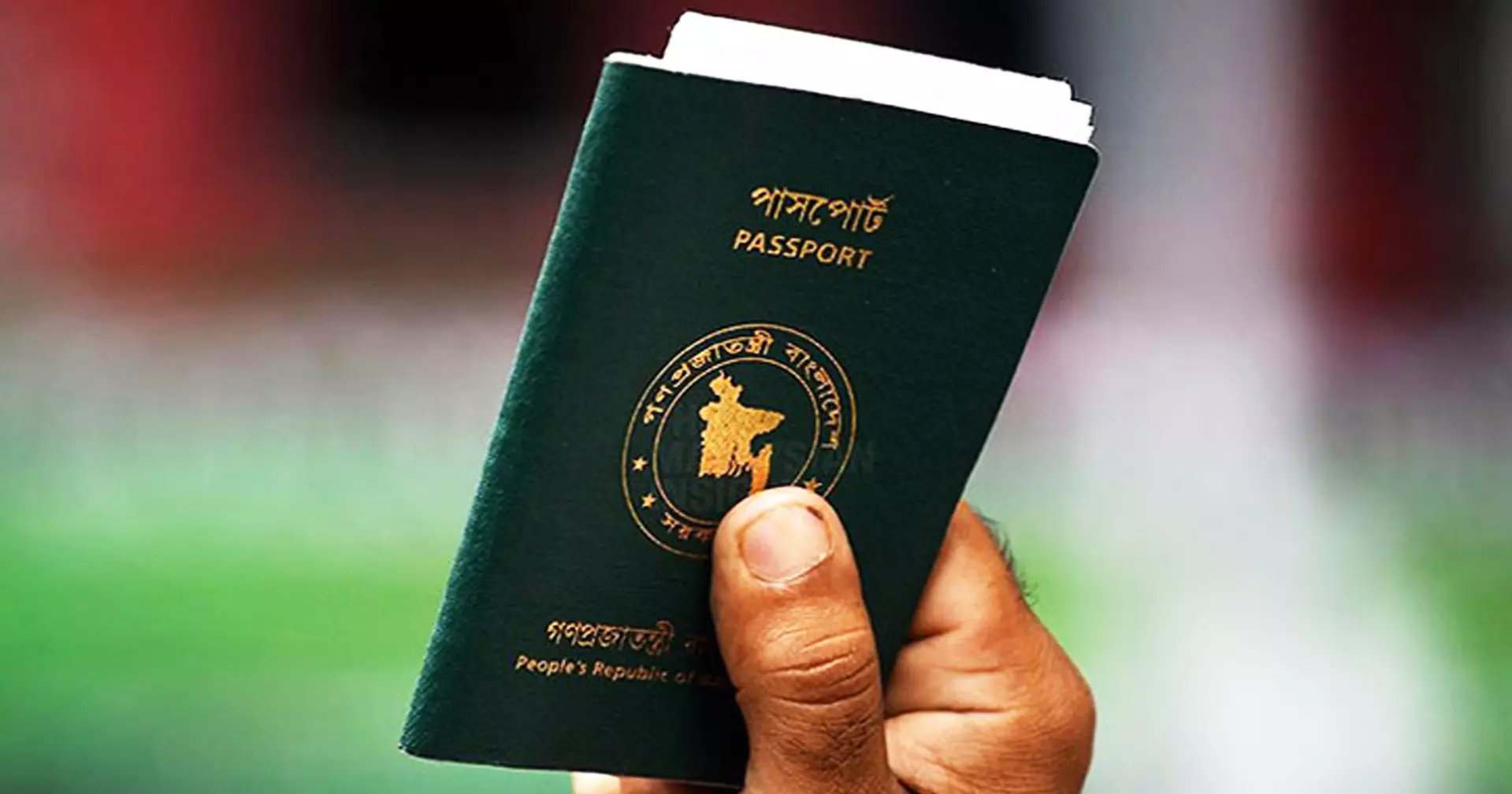 Govt plans to lower passport costs for overseas Bangladeshis