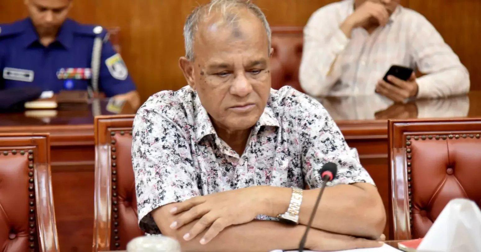 Experts from 4 countries invited to investigate Dhaka airport fire: Adviser