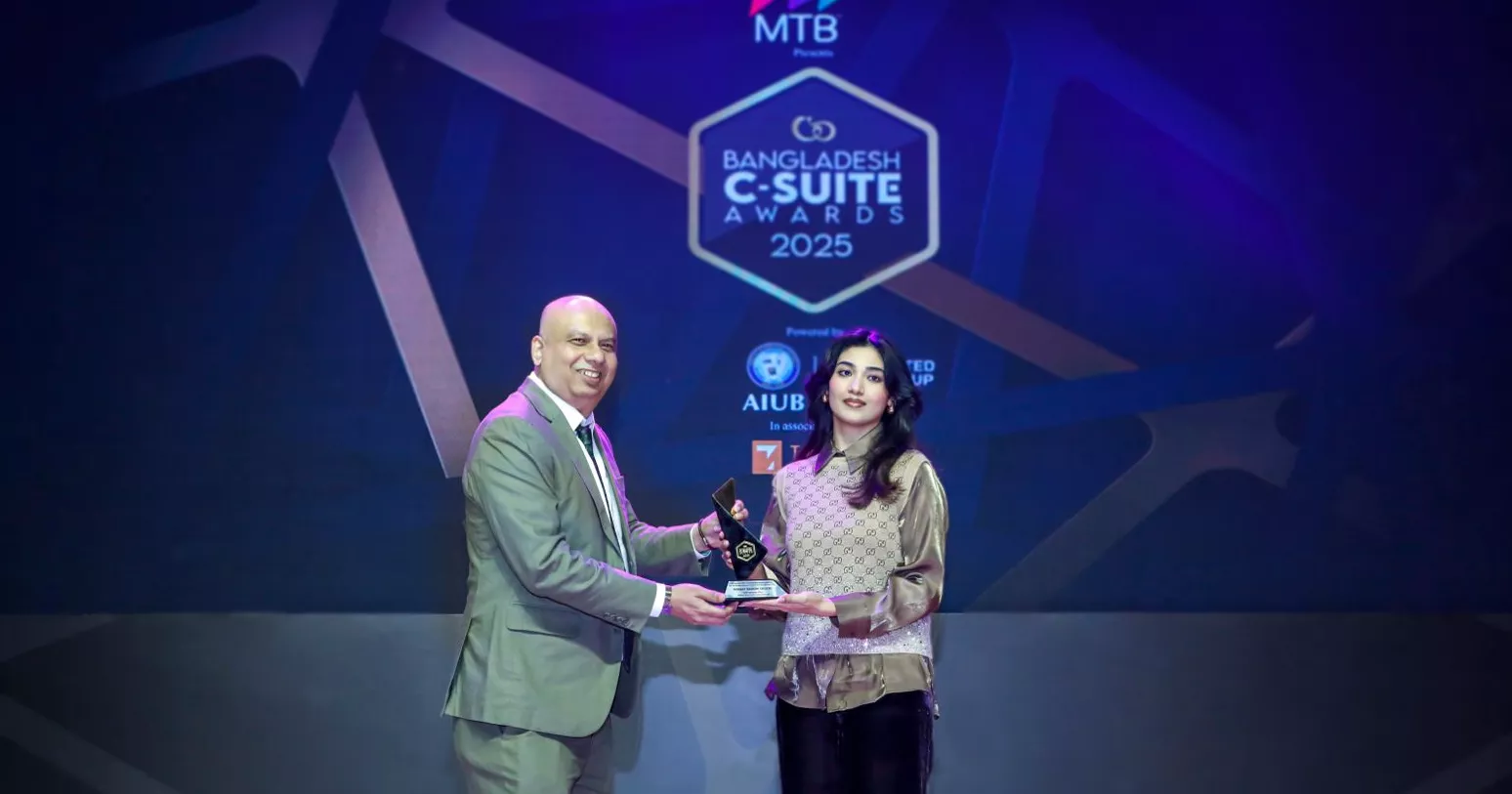 Nishat Tasnim Shuchi named ‘CEO of The Year’ at Bangladesh C-Suite Awards 2025