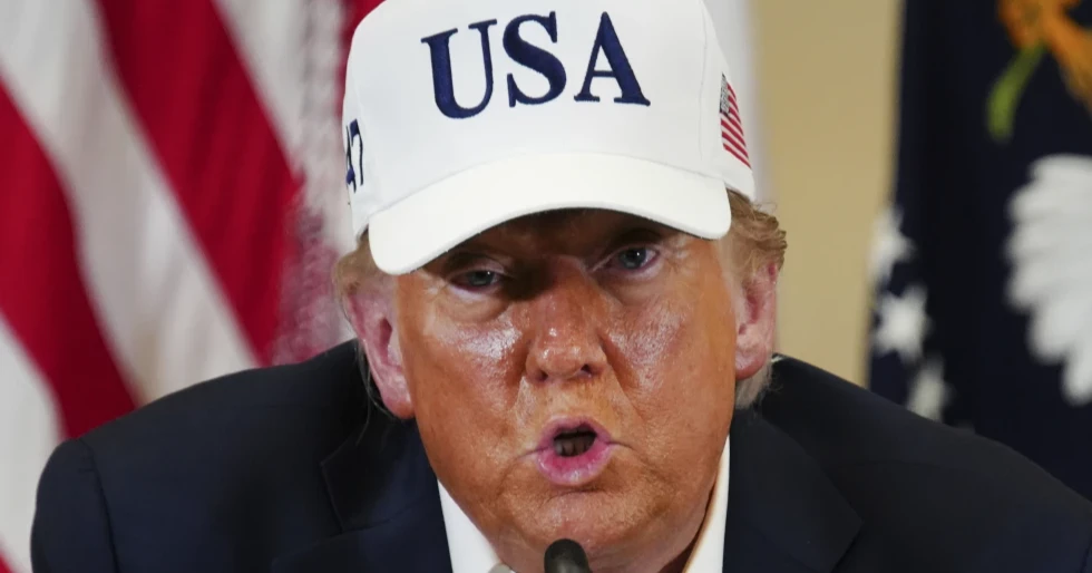 Trump announces 30% tariffs on EU and Mexico from Aug 1