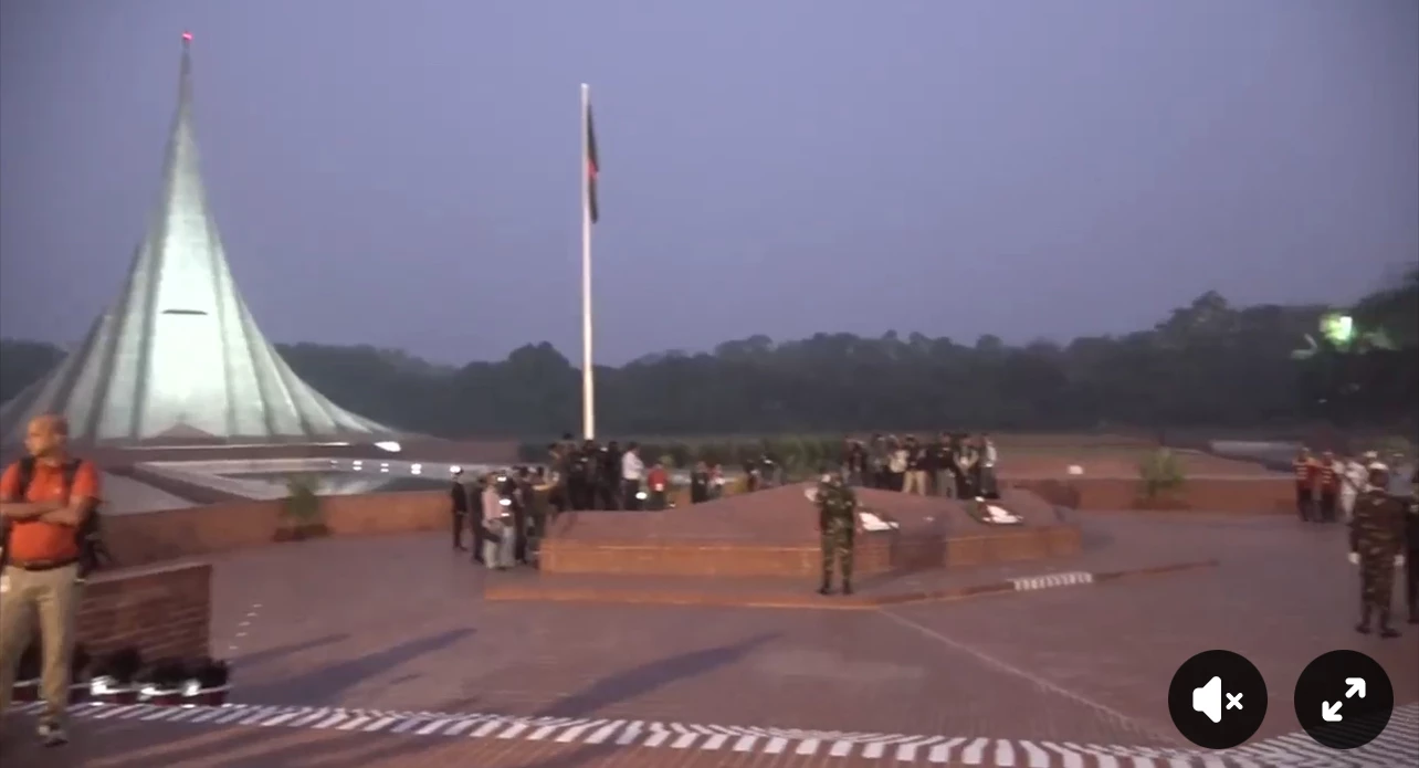 Nation observes Independence Day with solemnity , festivities