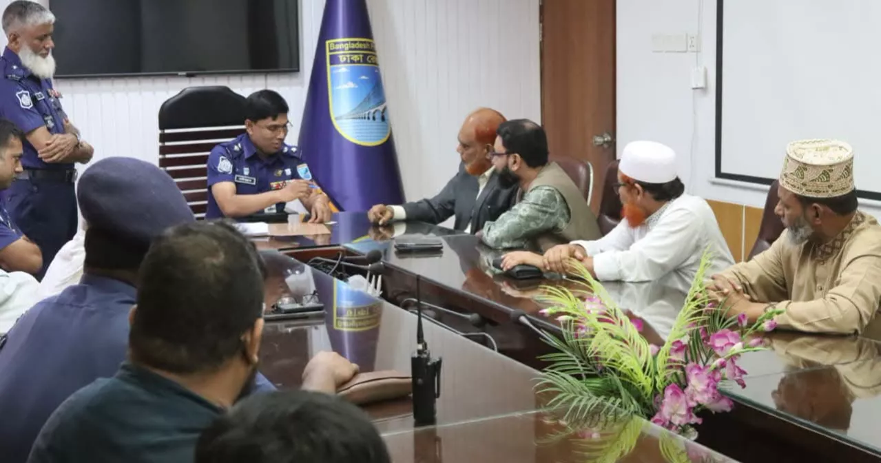 Jamaat leaders meet Gopalganj admin over Oct 31 Long March