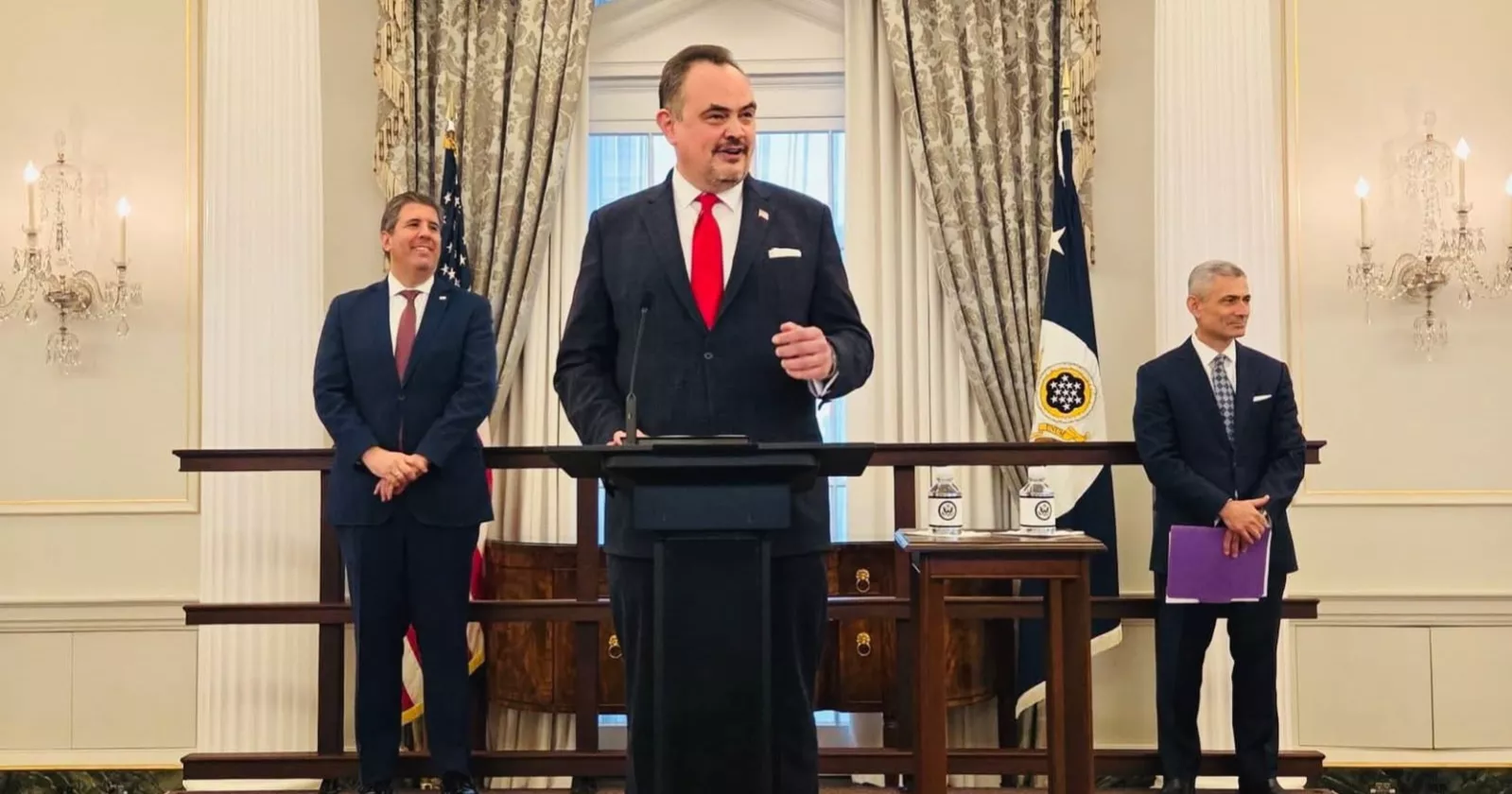 New US Ambassador stresses strengthening Bangladesh-US relations