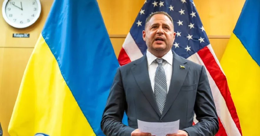 Ukrainian anti-graft raid targets top aide to Zelenskyy