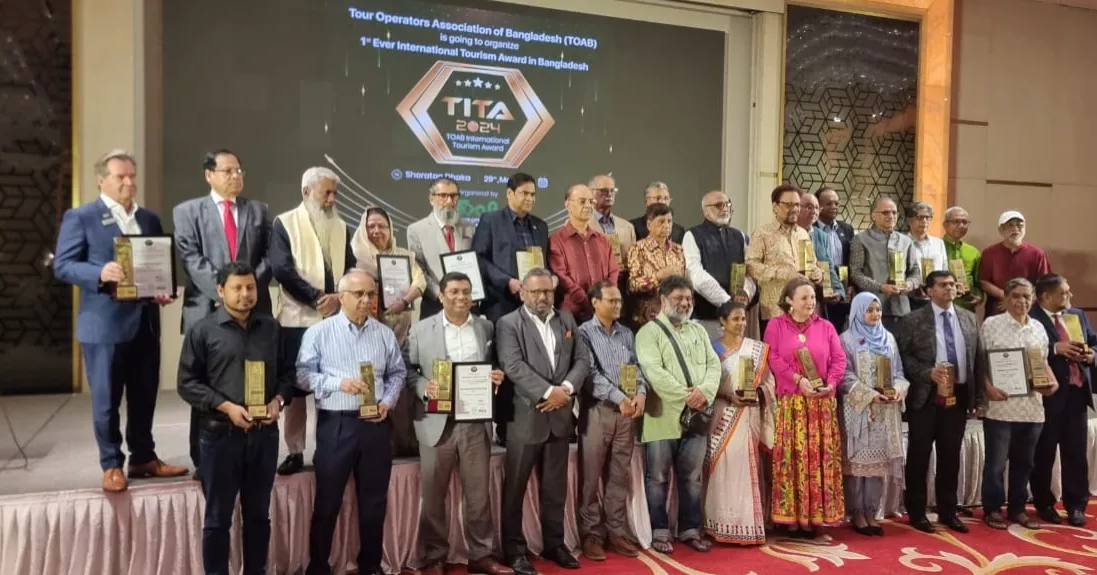 20 individuals, organizations receive Tourism Award