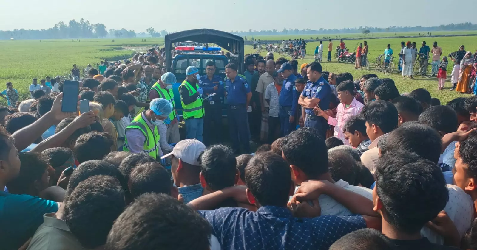 Two killed in mob beating over alleged auto-rickshaw theft in Rangpur