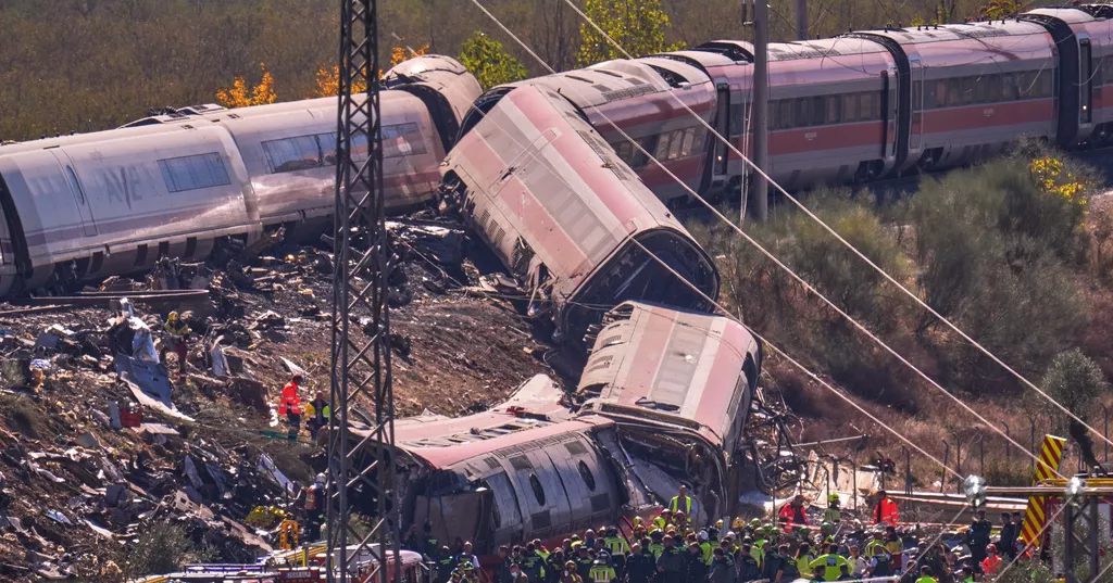 Spain high-speed train collision kills at least 68, dozens injured