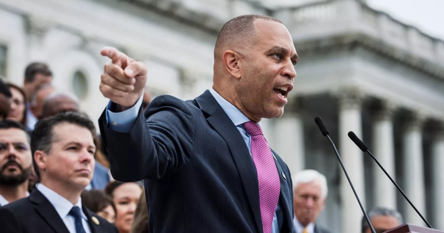 Hakeem Jeffries breaks record with longest speech in House