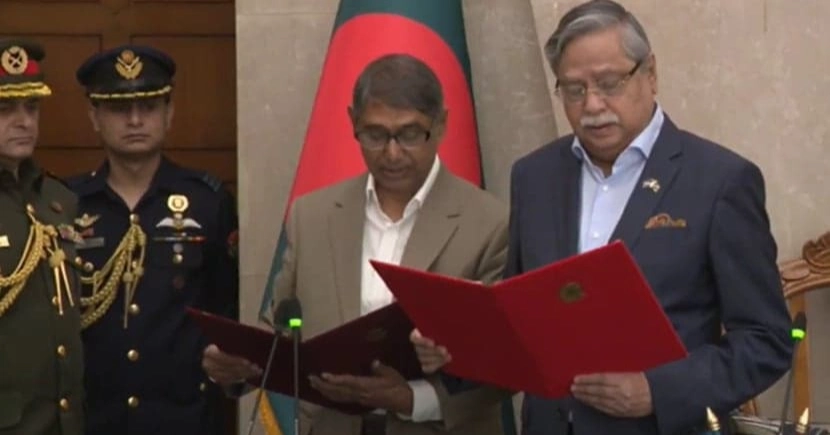 Ahmed Azam Khan sworn in as Minister