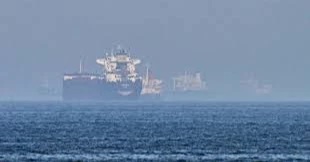 US pauses Strait of Hormuz operation amid progress in Iran talks