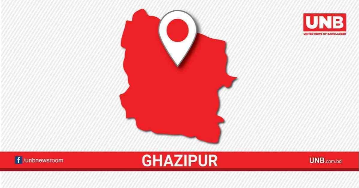 2 killed as bus rams auto-rickshaw in Gazipur