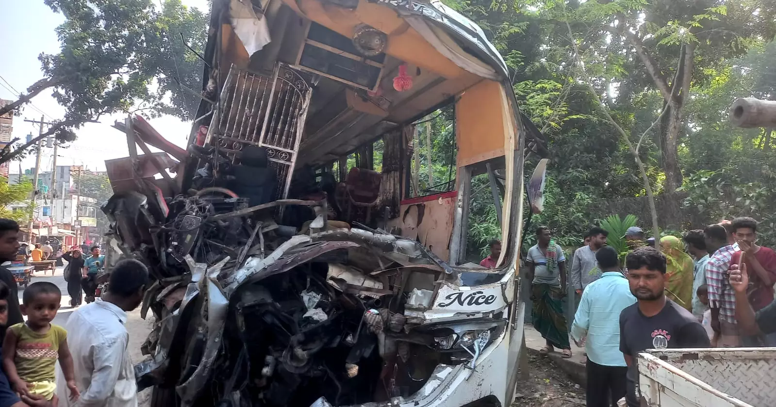 Bus involved in Natore crash lacked valid fitness certificate: Probe body chief
