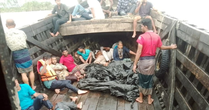 Trawler capsizes in Meghna River: One dead, 8 still missing