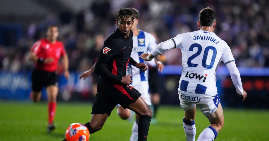 Barcelona protects its La Liga lead with a narrow win at Leganes
