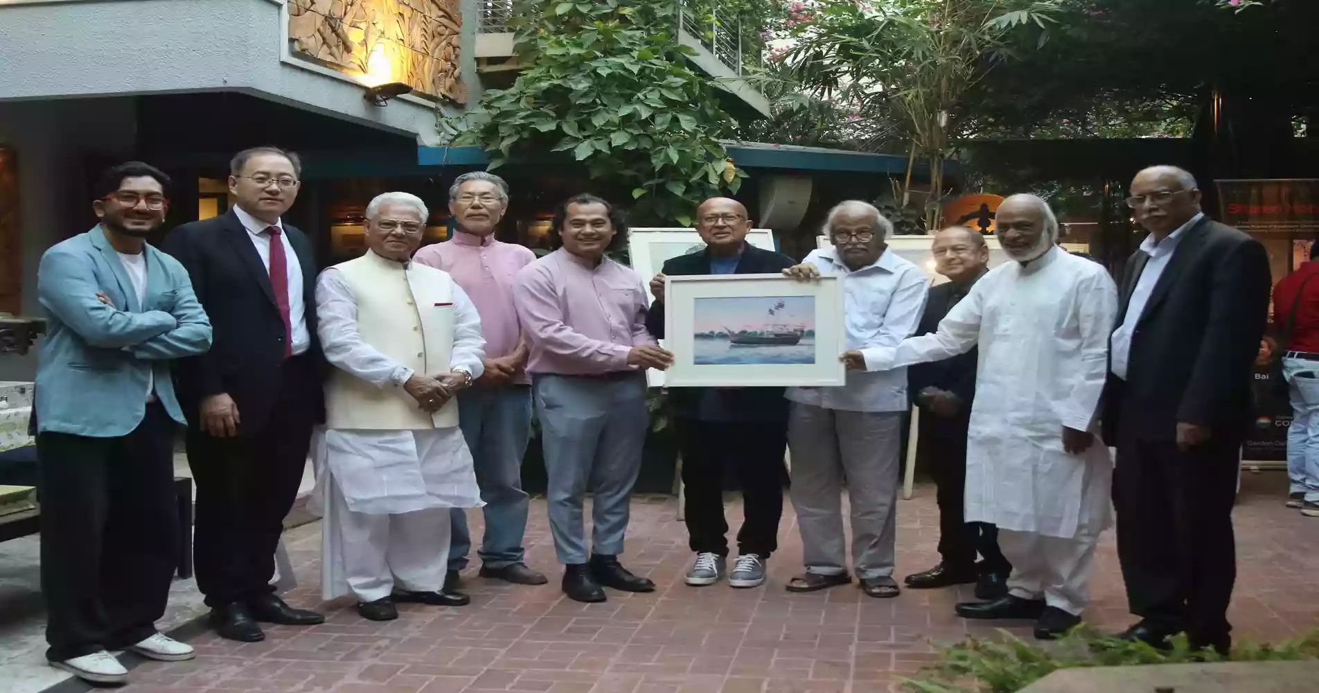 Gallery Cosmos hosts 'Shared Horizons'; exhibition marks 50 years of Bangladesh-China ties