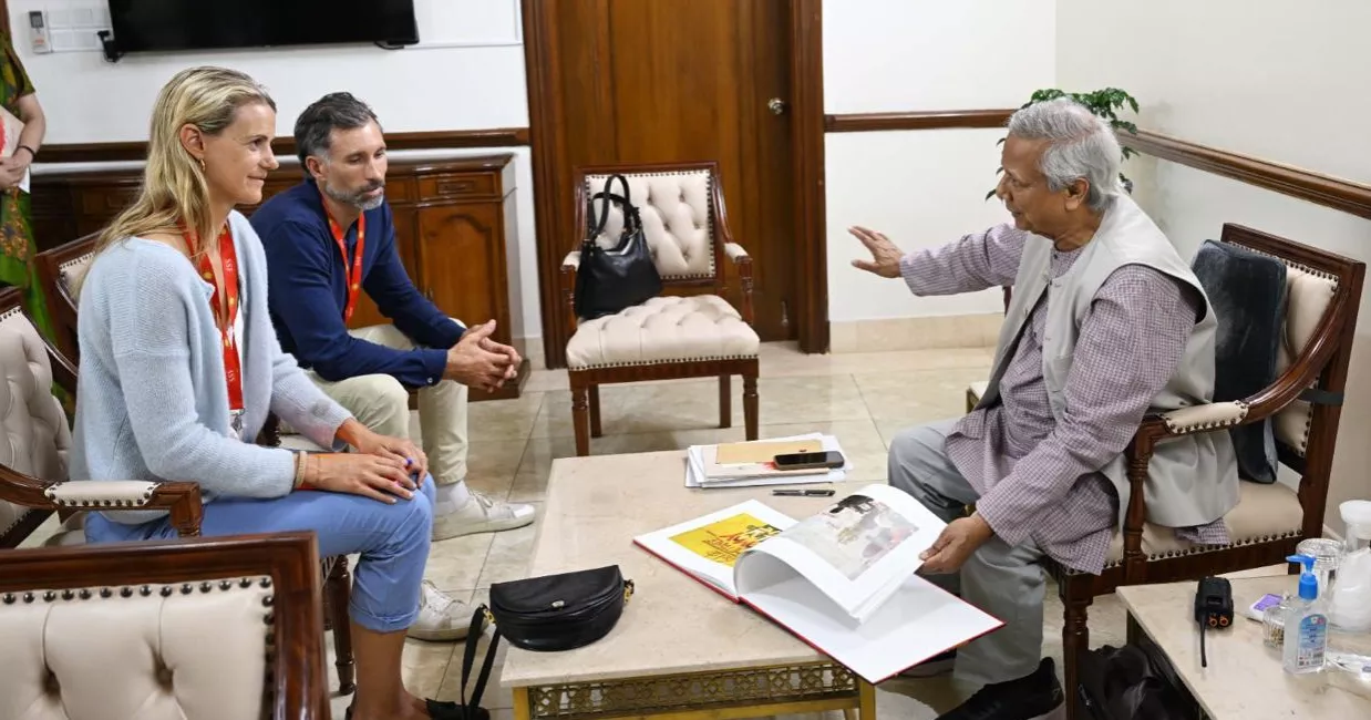 CA Dr Yunus seeks closer ties with Germany; says elections likely in Dec