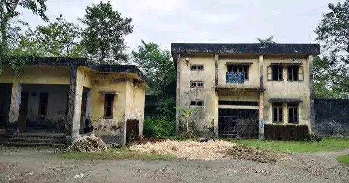 Four Decades of Neglect: Mohammadpur Sub-Jail in Magura lies abandoned