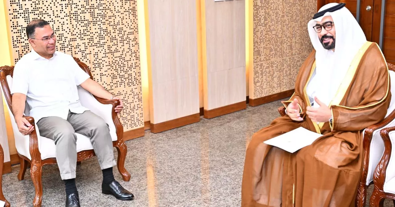 PM, UAE Ambassador discuss expanding trade, investment