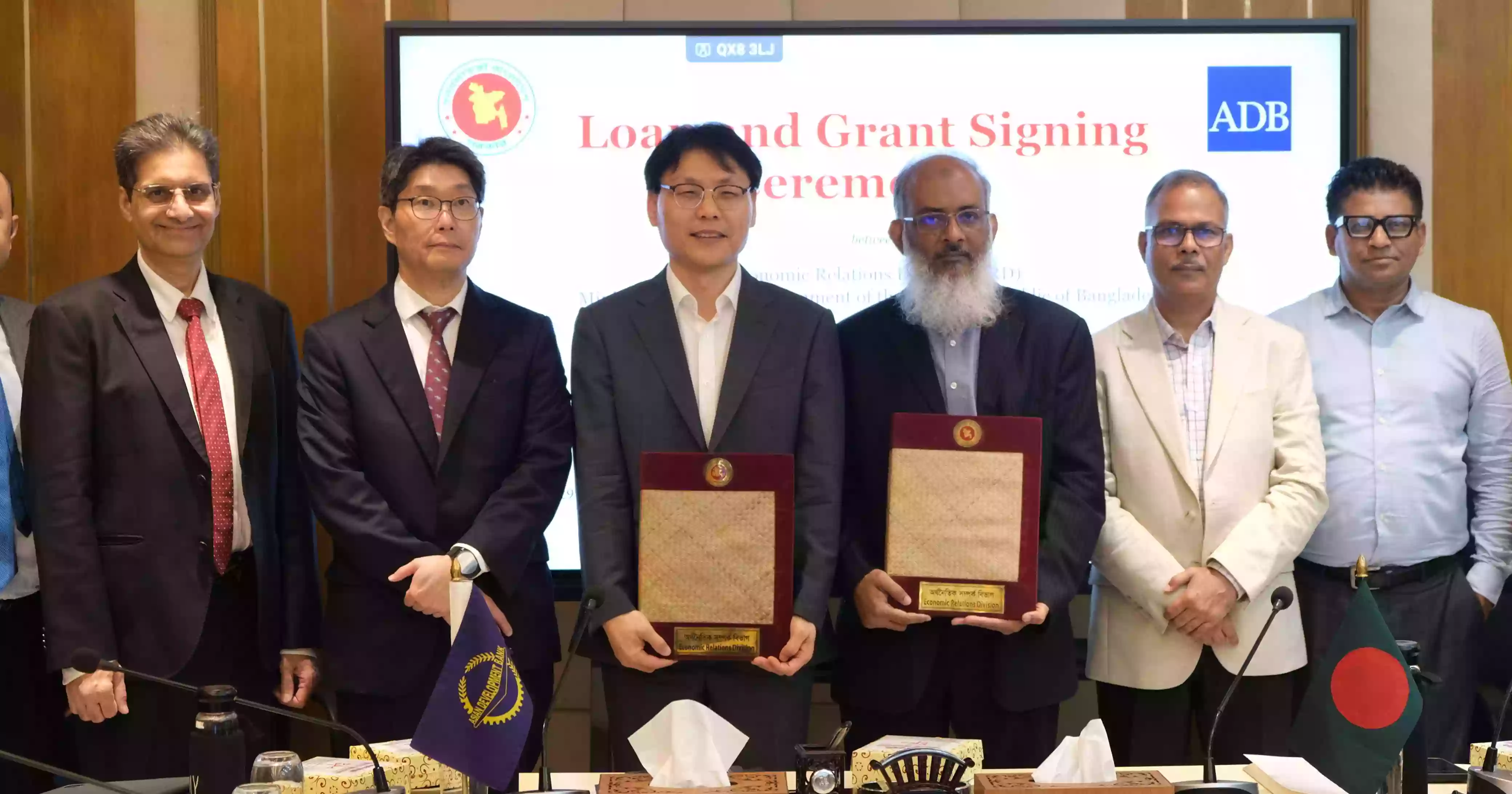 Bangladesh, ADB sign $334 million loan agreement