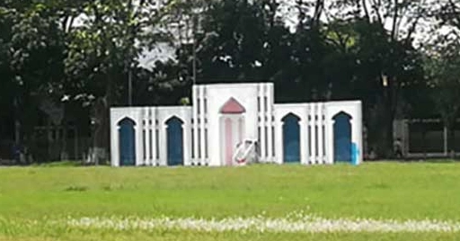 Entry of outsiders barred at National Eidgah ground