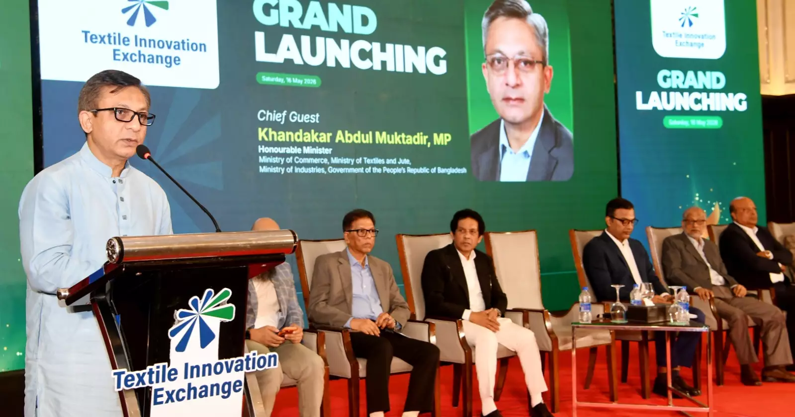 Textile sector must embrace innovation for long-term competitiveness: Commerce Minister