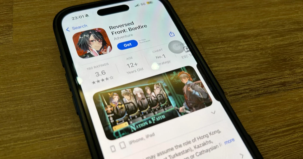 Hong Kong police accuse mobile game app of promoting armed revolution
