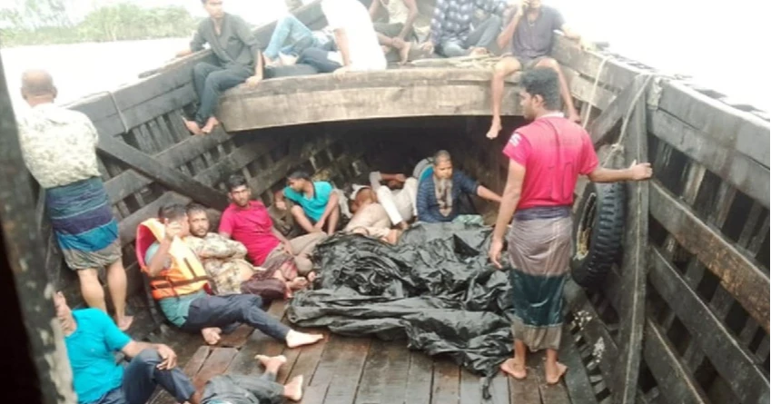 Trawler capsize: Most passengers rescued but 3 dead, child still missing