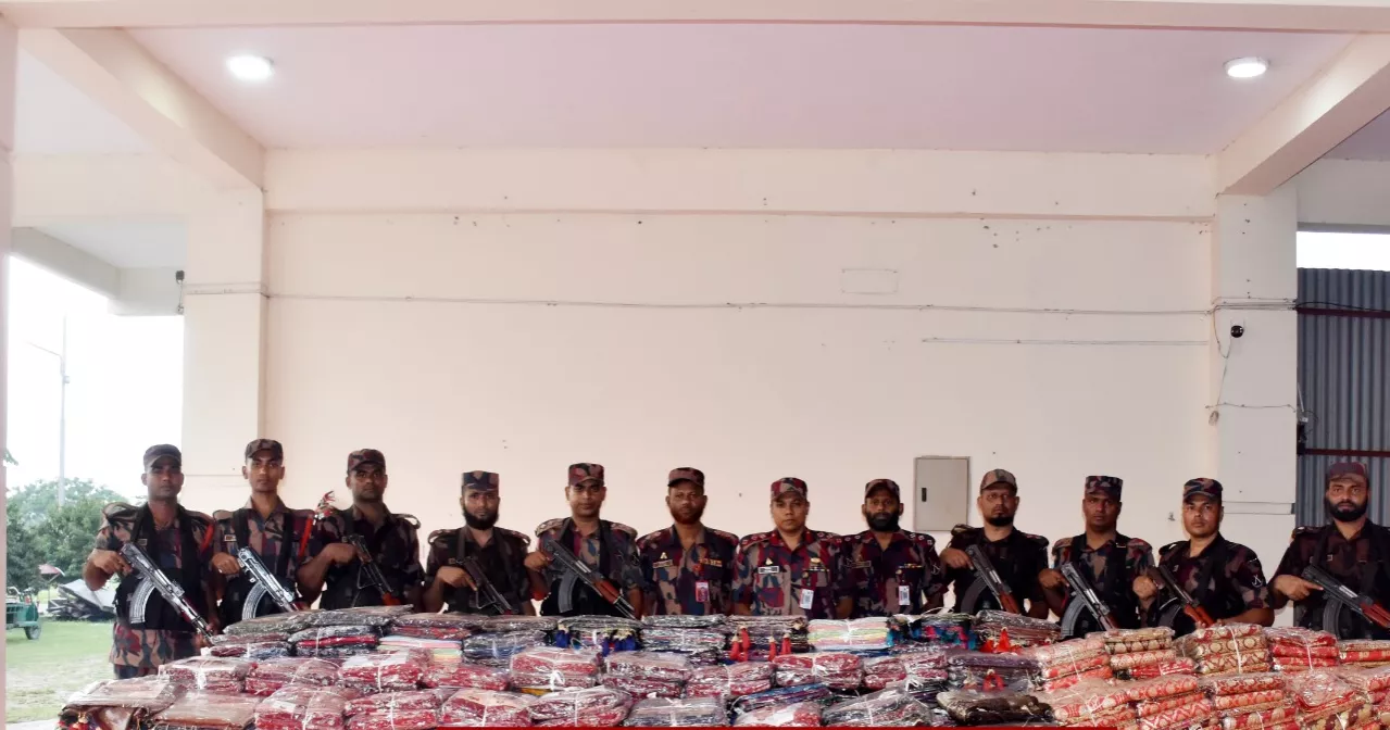 Indian sarees worth over Tk 1.69 crore seized in B'baria