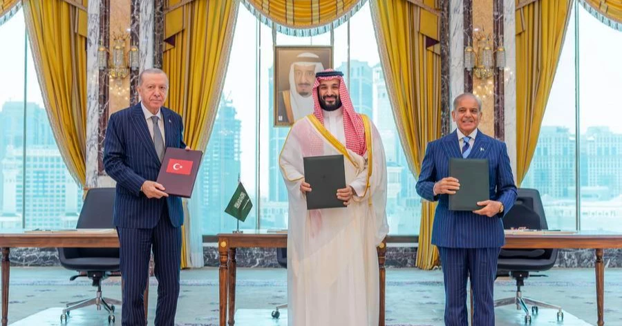 World Insights: Mecca defense pact faces first test as Houthi-Saudi tensions intensify