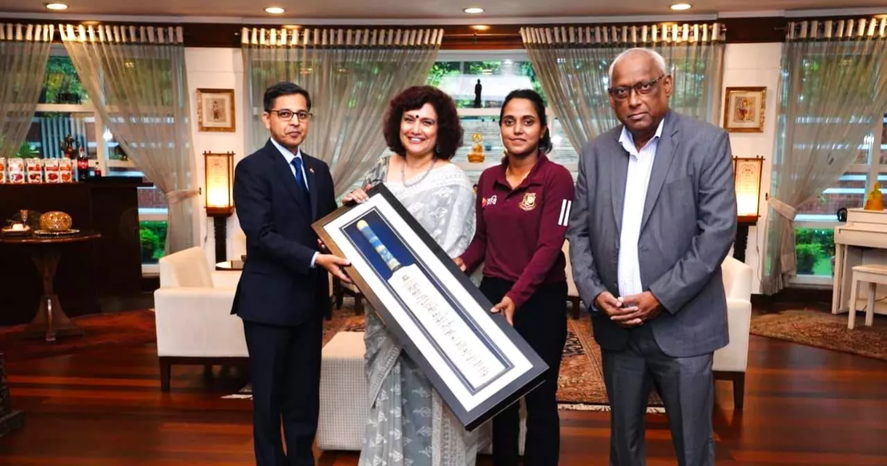 High Commissioner Verma hosts reception for BD women cricketers giving ‘taste of India’