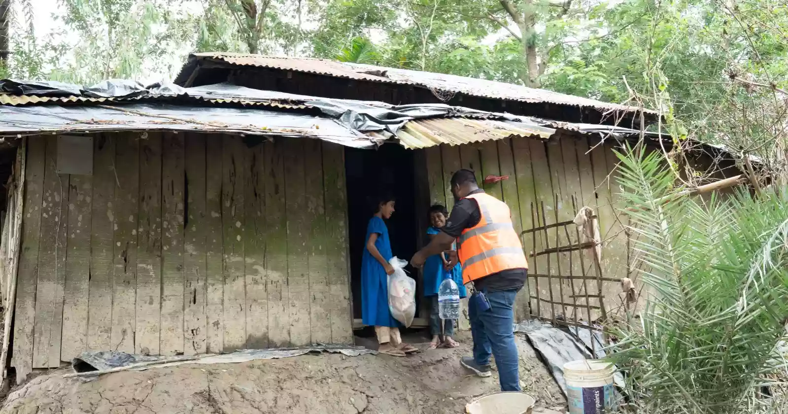 Obhizatrik Foundation distributes food aid to 200 flood-hit families in Cox's Bazar