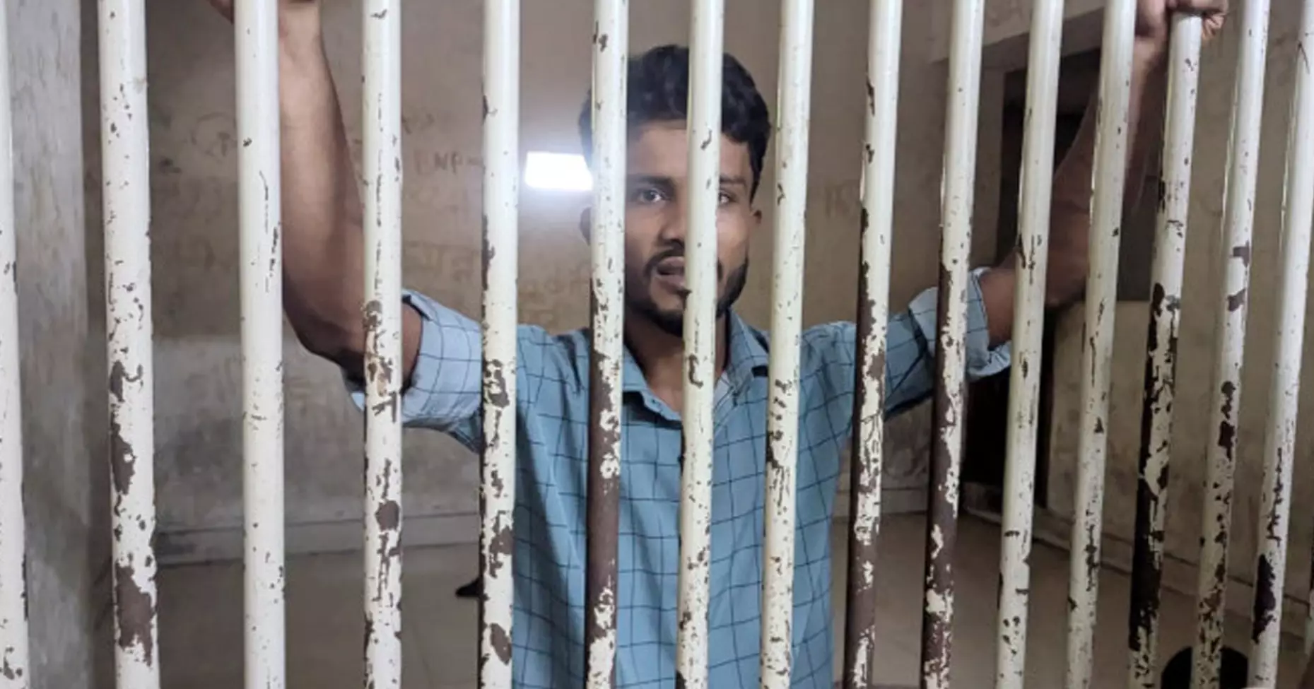 Govt seeks explanation over rickshaw-puller’s arrest