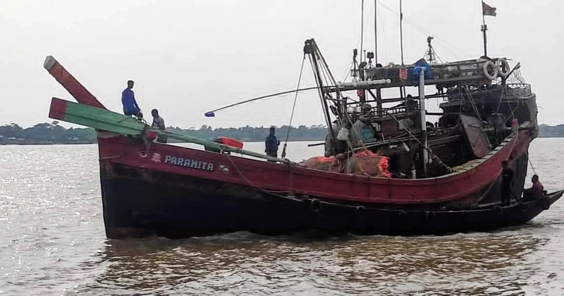 14 Indian fishermen detained for illegal fishing in Bangladeshi waters