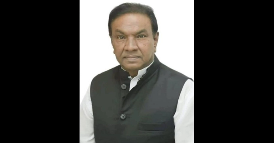Ex-MP Sadek Khan arrested from Nakhalpara: DMP
