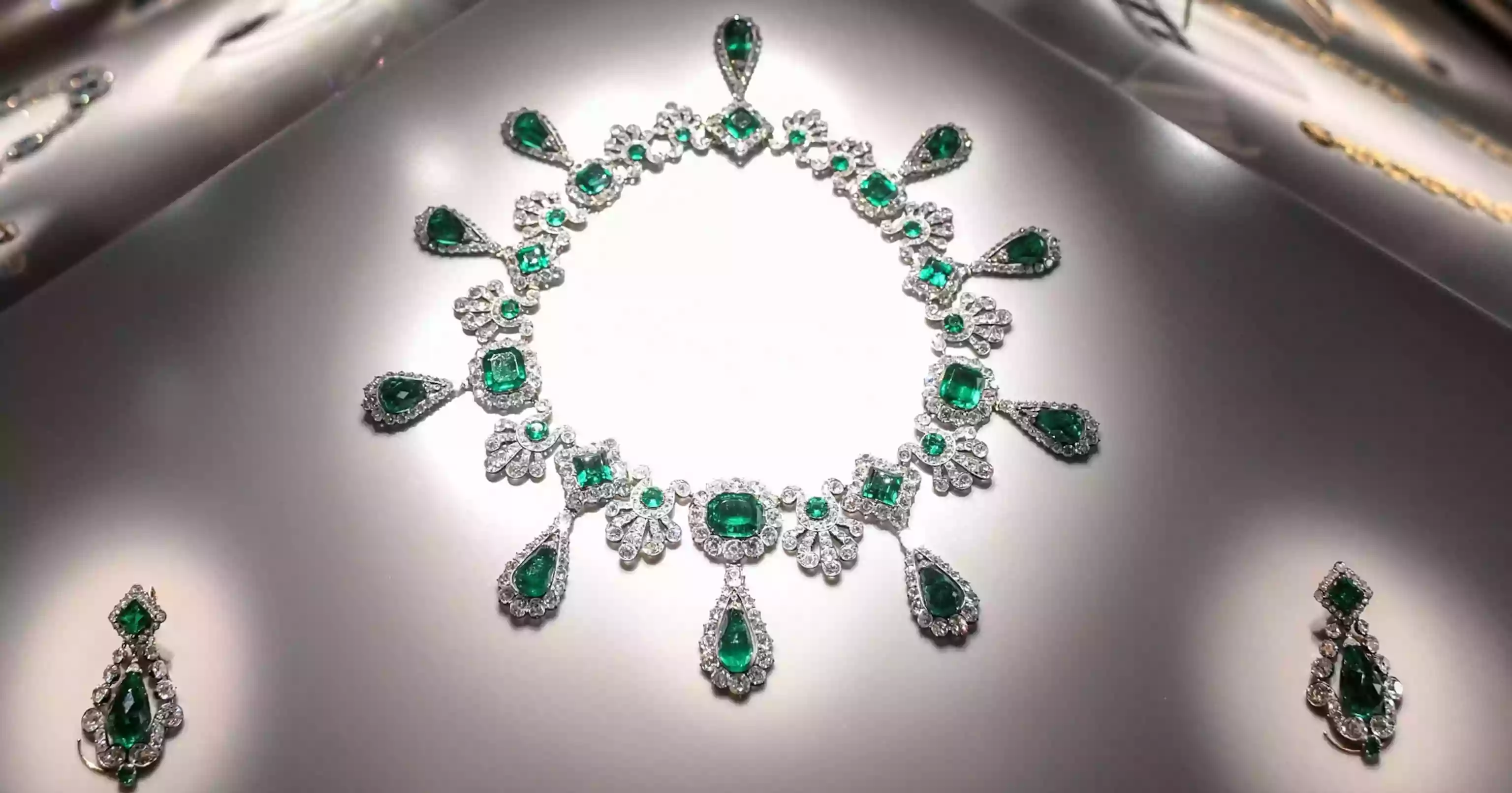 Mona Lisa to the Nazis: Why the Latest Louvre Theft Stands Out